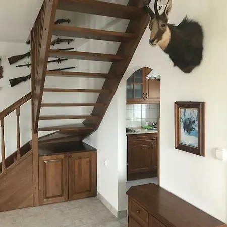 Farkas Apartman * Rezi